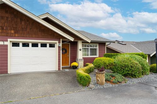 17-332 Belaire St, Ladysmith, BC, V9G1A1 | Card Image