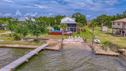 1089 Pearson Rd, Milton, FL, 32583-9179 | Card Image