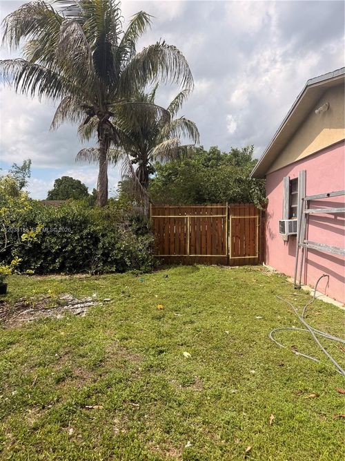 15350 Sw 308th St, Homestead, FL, 33033-4363 | Card Image