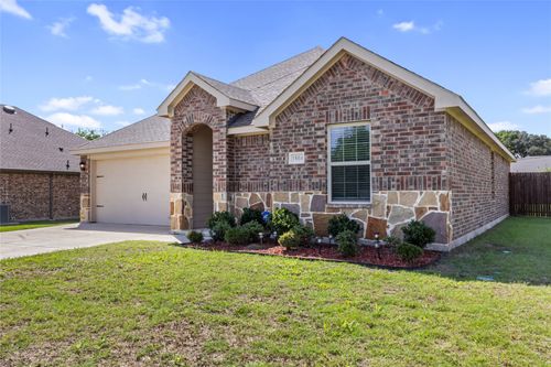 1804 Pecan Valley Dr, Kaufman, TX, 75142-3313 | Card Image