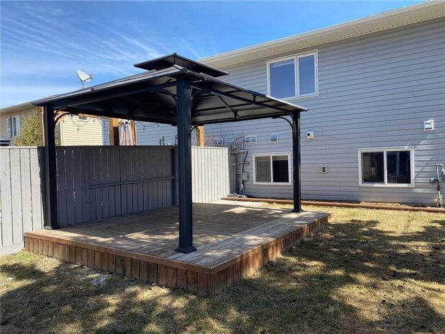 4918 54 Avenue, Home with 3 bedrooms, 2 bathrooms and 2 parking in Olds AB | Image 27