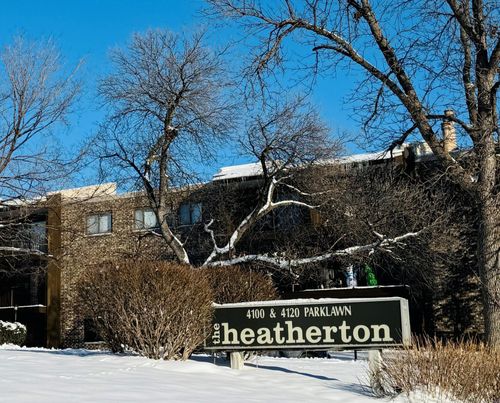 apt-201-4100 Parklawn Ave, Edina, MN, 55435-4693 | Card Image