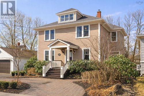 1932 Rosebank Ave, Halifax, NS, B3H4C7 | Card Image