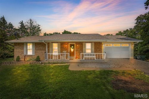 10576 Union Ln, Ste Genevieve, MO, 63670-8483 | Card Image