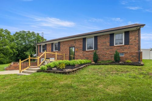 420 Scotts Ferry Rd, Versailles, KY, 40383-9511 | Card Image