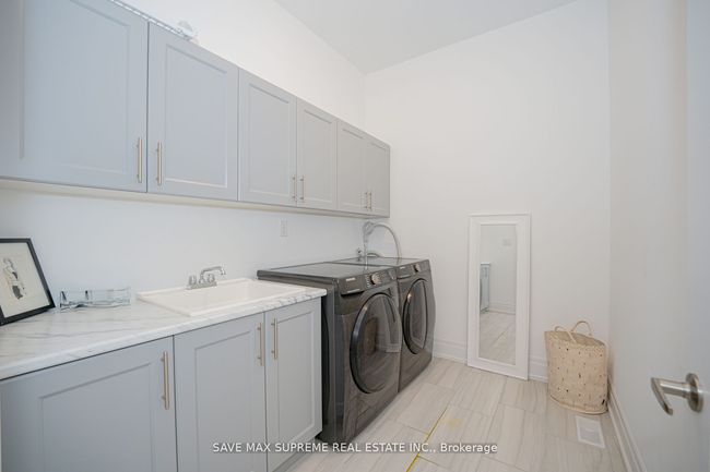 52 Gamble St, House other with 4 bedrooms, 4 bathrooms and 6 parking in Georgetown ON | Image 33