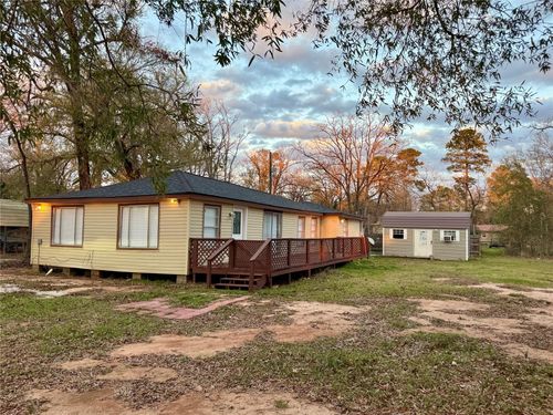 126 Holly Rdg, Onalaska, TX, 77360-6950 | Card Image