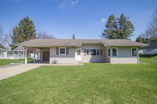 501 S Oak St, Anamosa, IA, 52205-1537 | Card Image