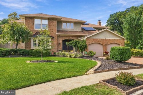 4 Lafite Ct, West Deptford, NJ, 08096-5742 | Card Image