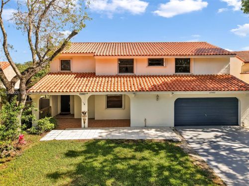 11980 S Aviary Dr, Hollywood, FL, 33026-3633 | Card Image