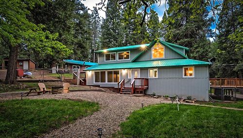 30548 Oak Run To Fern Rd, Whitmore, CA, 96096-9519 | Card Image