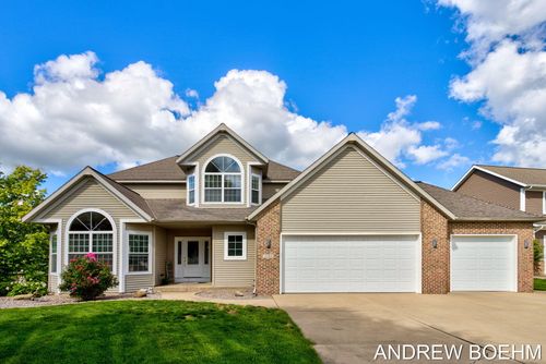 2586 Marble Ct, Zeeland, MI, 49464-8943 | Card Image