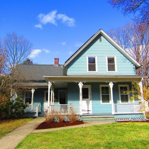 86 N Maple St, Northampton, MA, 01062-1325 | Card Image