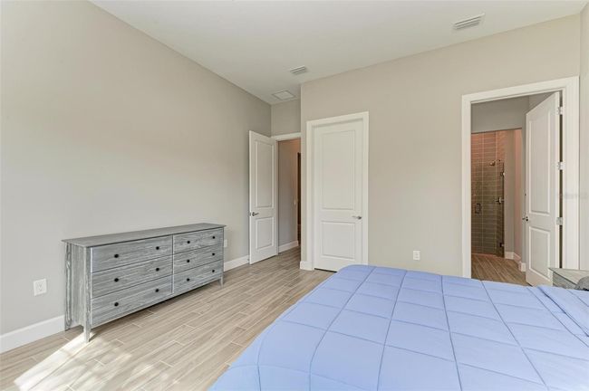 7113 Gradford Ct, House other with 3 bedrooms, 4 bathrooms and null parking in Lakewood Ranch FL | Image 39