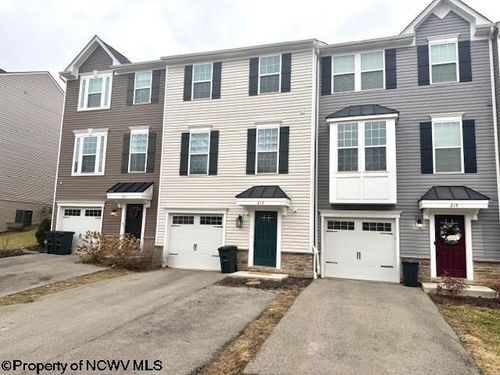 213 Stonehurst Drive, Morgantown, WV, 26501 | Card Image