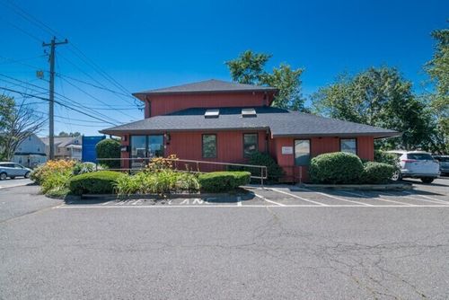 860 Boston Rd, Springfield, MA, 01119-1311 | Card Image