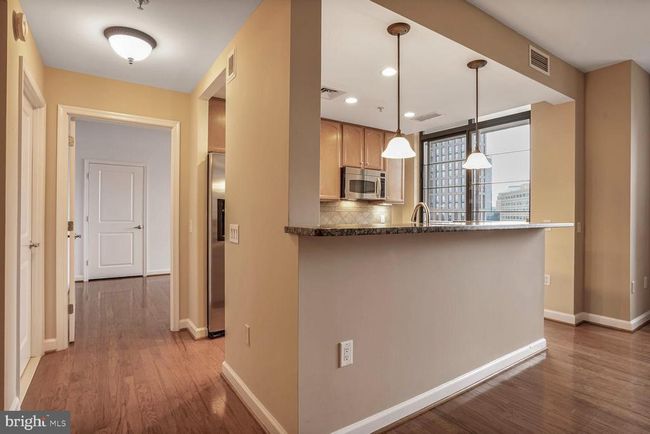 UNIT-1106 - 1830 Fountain Dr, Condo with 2 bedrooms, 2 bathrooms and null parking in RESTON VA | Image 7