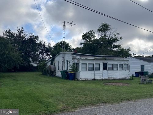 72 Atlantic Ave, FREDERICA, DE, 19946-1307 | Card Image