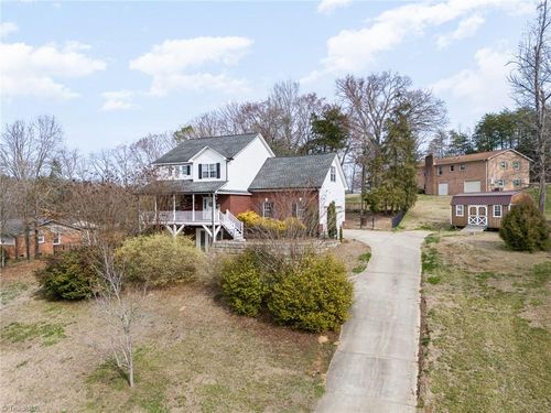 7275 Empire Dr, Mount Pleasant, NC, 28124-9011 | Card Image