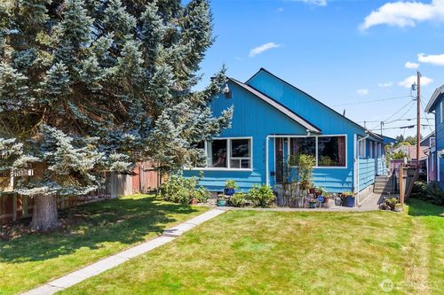 2423 Chestnut Street, Everett, WA, 98201 | Card Image