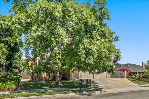 1519 Meads, Orange, CA, 92869-1727 | Card Image