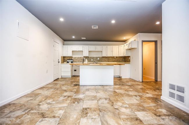 5507 Sassafras Ln, House other with 6 bedrooms, 3 bathrooms and 9 parking in High Ridge MO | Image 13