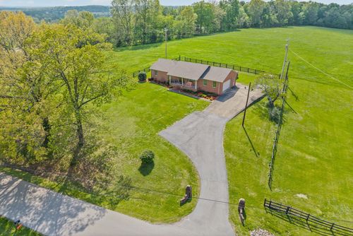 5005 Harmony Grove Rd, Hopkinsville, KY, 42240 | Card Image