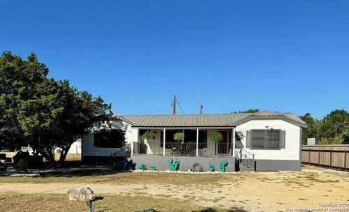 464 Jim Davis Place, Leakey, TX, 78873 | Card Image