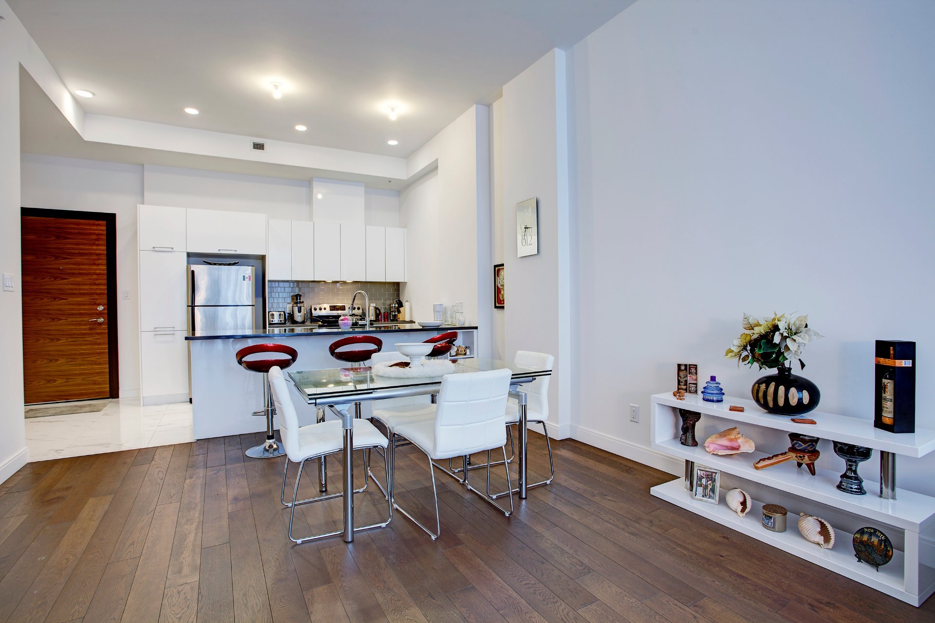 Residential in Laval (Chomedey) 3