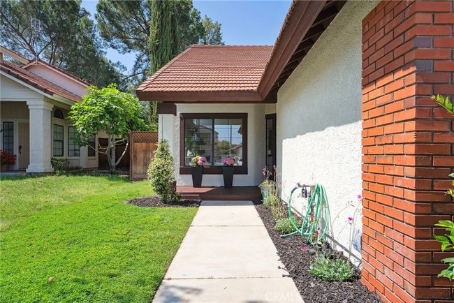 Inviting Entry | Image 44