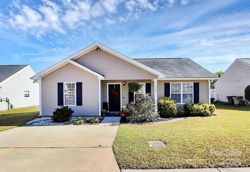 2524 Gelsinger Ave, Bessemer City, NC, 28016-6814 | Card Image