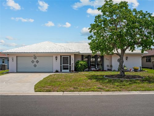 1619 E Cypress Point Dr, Venice, FL, 34293-1318 | Card Image