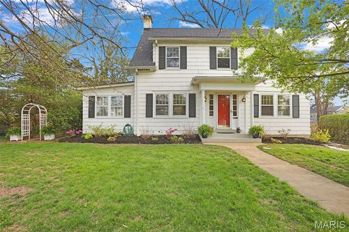 662 Fairview Ave, Webster Groves, MO, 63119-1809 | Card Image