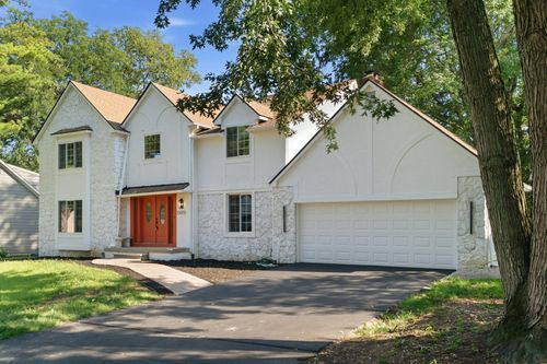 869 Bluff Ridge Dr, Columbus, OH, 43235-1774 | Card Image
