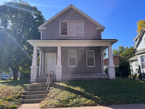 1501 W 6th St, Davenport, IA, 52802-1209 | Card Image