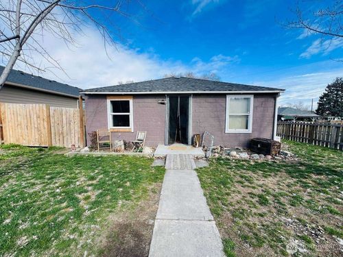 34 4th Ave Se, Soap Lake, WA, 98851-9200 | Card Image