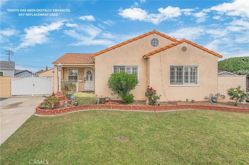 8067 Otto St, Downey, CA, 90240-3818 | Card Image