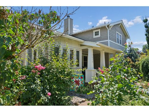 7038 Se Clinton St, Portland, OR, 97206-1135 | Card Image