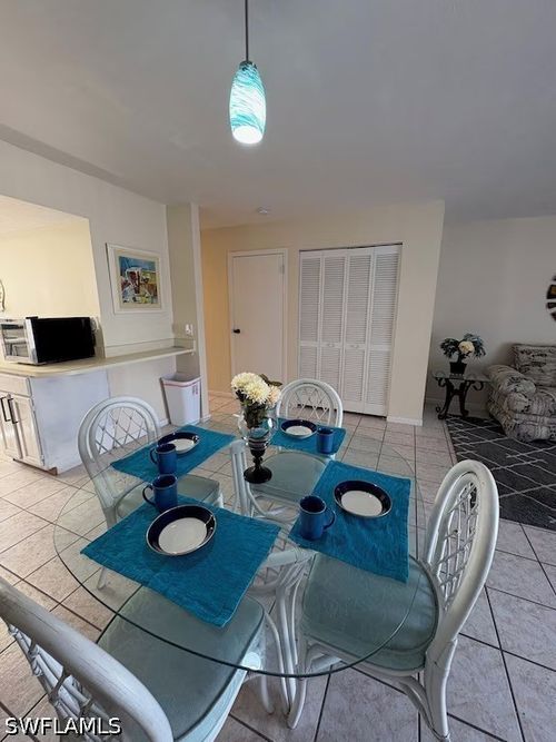 apt-8-1005 Sw 48th Ter, Cape Coral, FL, 33914-7391 | Card Image
