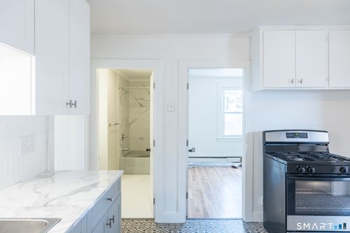 84 Front Street, Putnam, CT, 06260 | Card Image