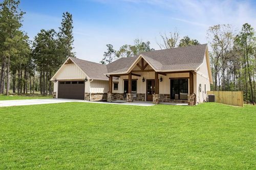 139 Bonfire Bnd, Livingston, TX, 77351-9020 | Card Image