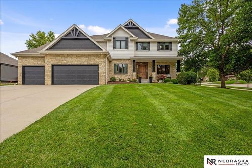 10222 Edna Ave, La Vista, NE, 68128-2374 | Card Image