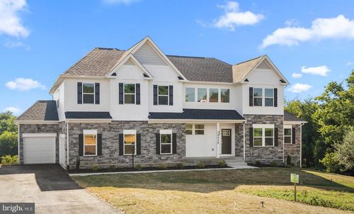 12235 Mary Ln, LOVETTSVILLE, VA, 20180-2439 | Card Image