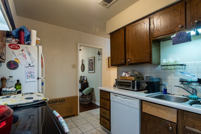 1216 Hunt Kitchen | Image 29