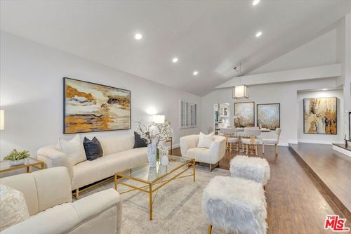 5196 Brian Ln, Encino, CA, 91436-1300 | Card Image