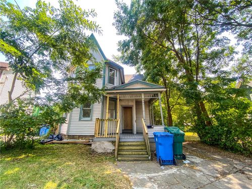 32 Concord St, Rochester, NY, 14605-2208 | Card Image