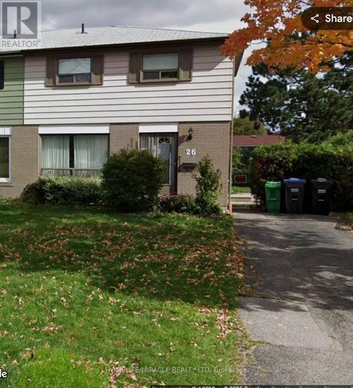 26 Flamingo Cres, Brampton, ON, L6T2G5 | Card Image