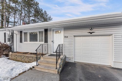 264 Lake Hill Rd, Burnt Hills, NY, 12027-9604 | Card Image