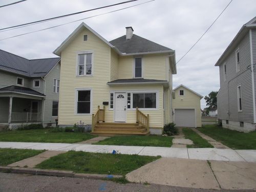 58 N Pine St, Newark, OH, 43055-4140 | Card Image