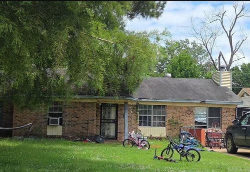 351 Redwood Cv, Marion, AR, 72364-2326 | Card Image
